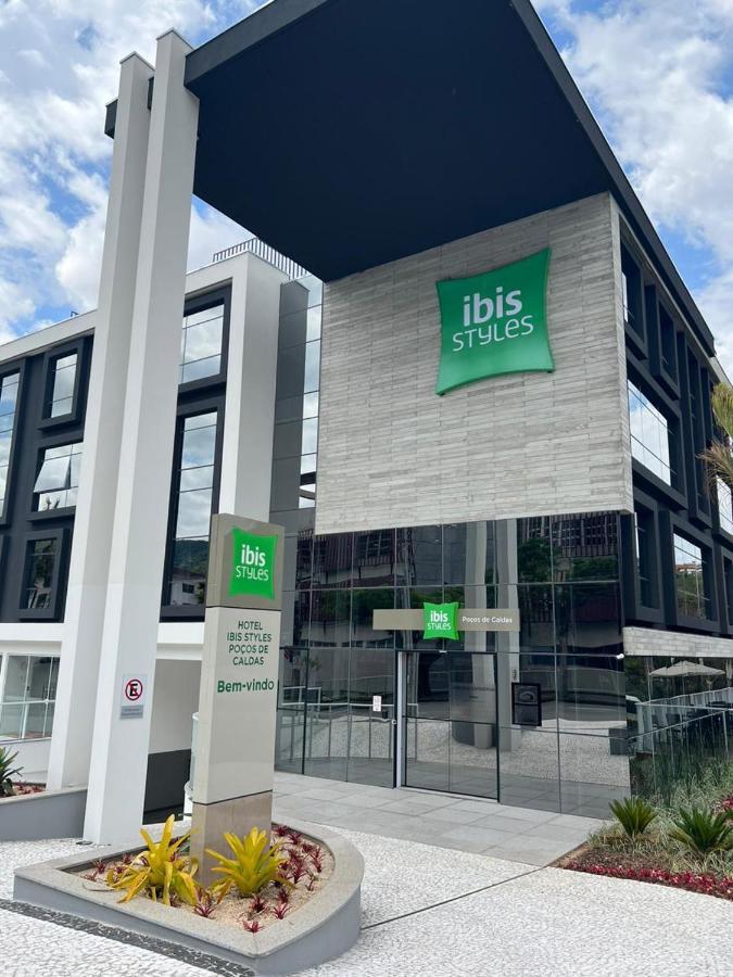 Отель Ibis Styles Посус-ди-Калдас Экстерьер фото